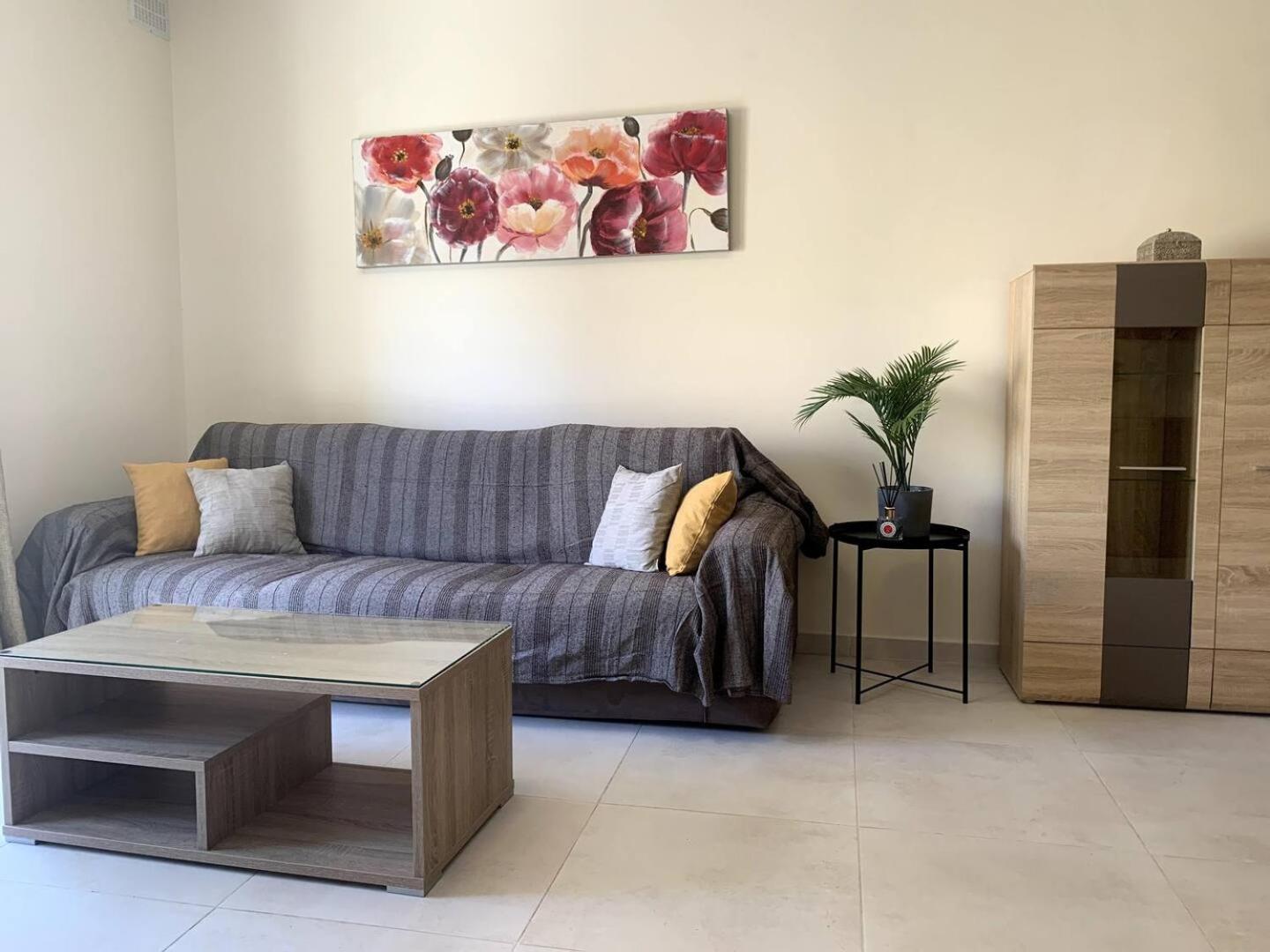 מליאהה Cara Flats By Homely מראה חיצוני תמונה